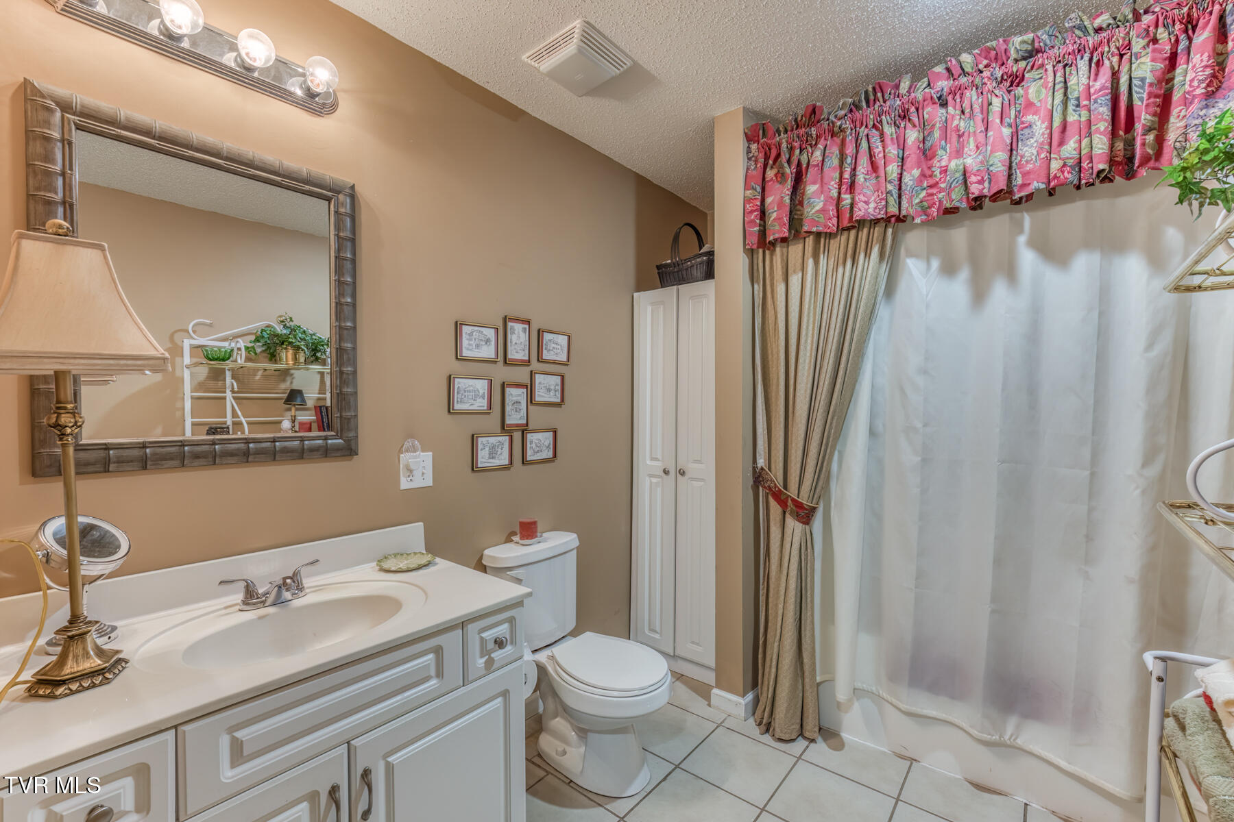 350-356 Poplar Ridge Road Piney Flats, TN 37686 - Photo 34 of 101 356 Poplar Ridge Rd - Main-33