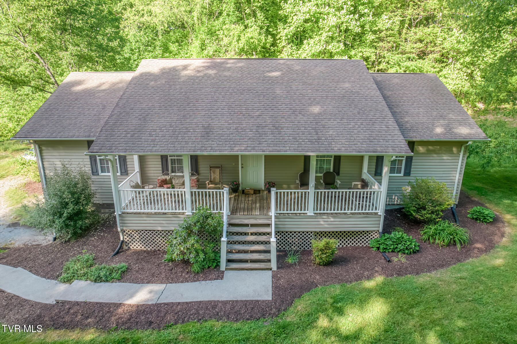 350-356 Poplar Ridge Road Piney Flats, TN 37686 - Photo 4 of 101 356 Poplar Ridge Rd - Main-2
