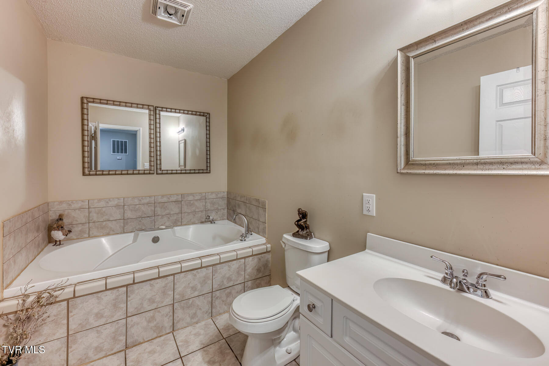350-356 Poplar Ridge Road Piney Flats, TN 37686 - Photo 41 of 101 356 Poplar Ridge Rd - Main-40