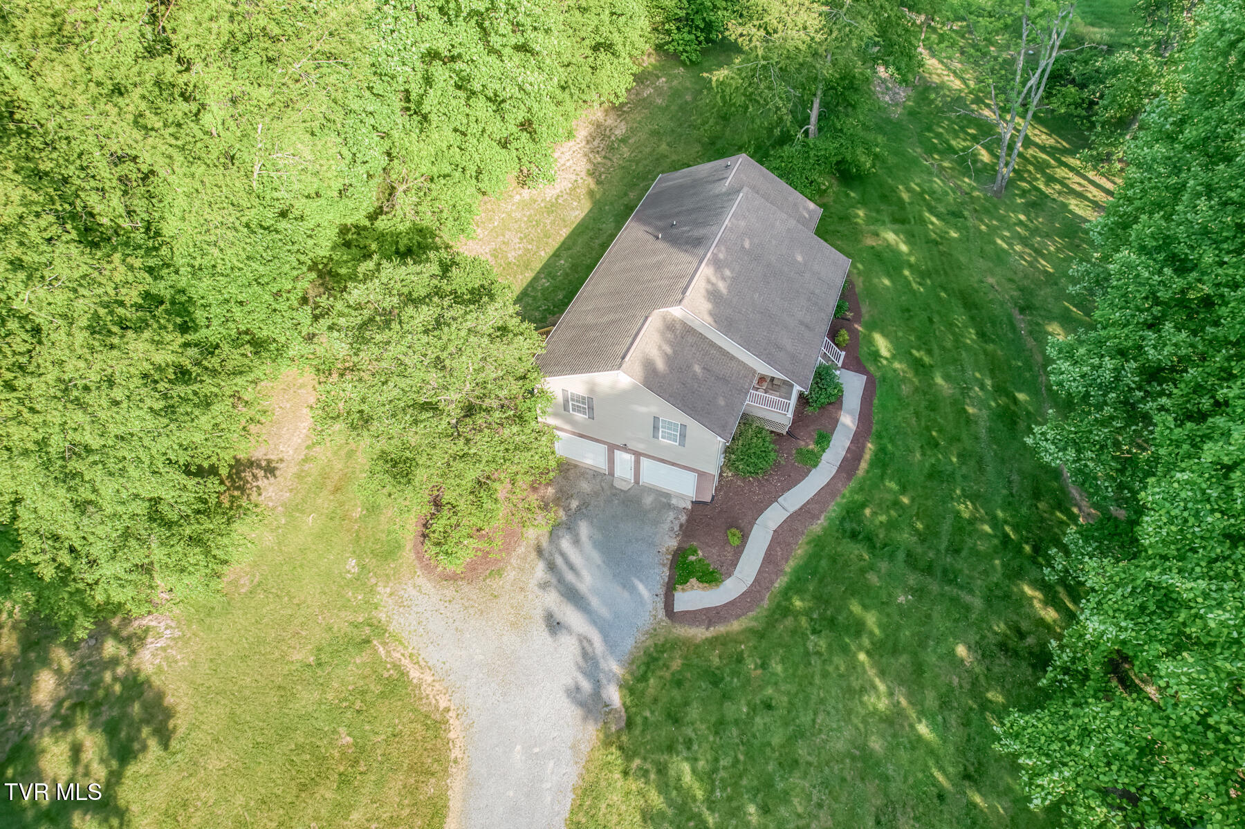 350-356 Poplar Ridge Road Piney Flats, TN 37686 - Photo 5 of 101 356 Poplar Ridge Rd - Main-3
