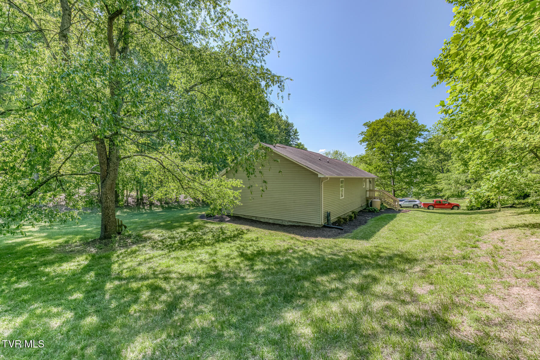 350-356 Poplar Ridge Road Piney Flats, TN 37686 - Photo 52 of 101 356 Poplar Ridge Rd - Main-51