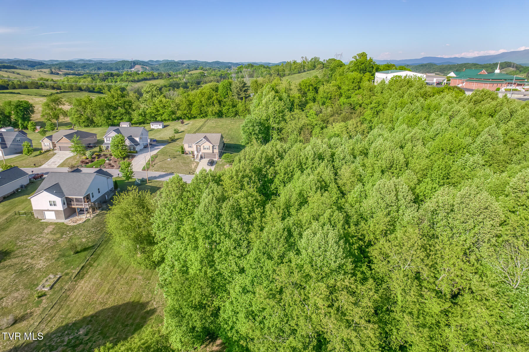 350-356 Poplar Ridge Road Piney Flats, TN 37686 - Photo 58 of 101 356 Poplar Ridge Rd - Main-57