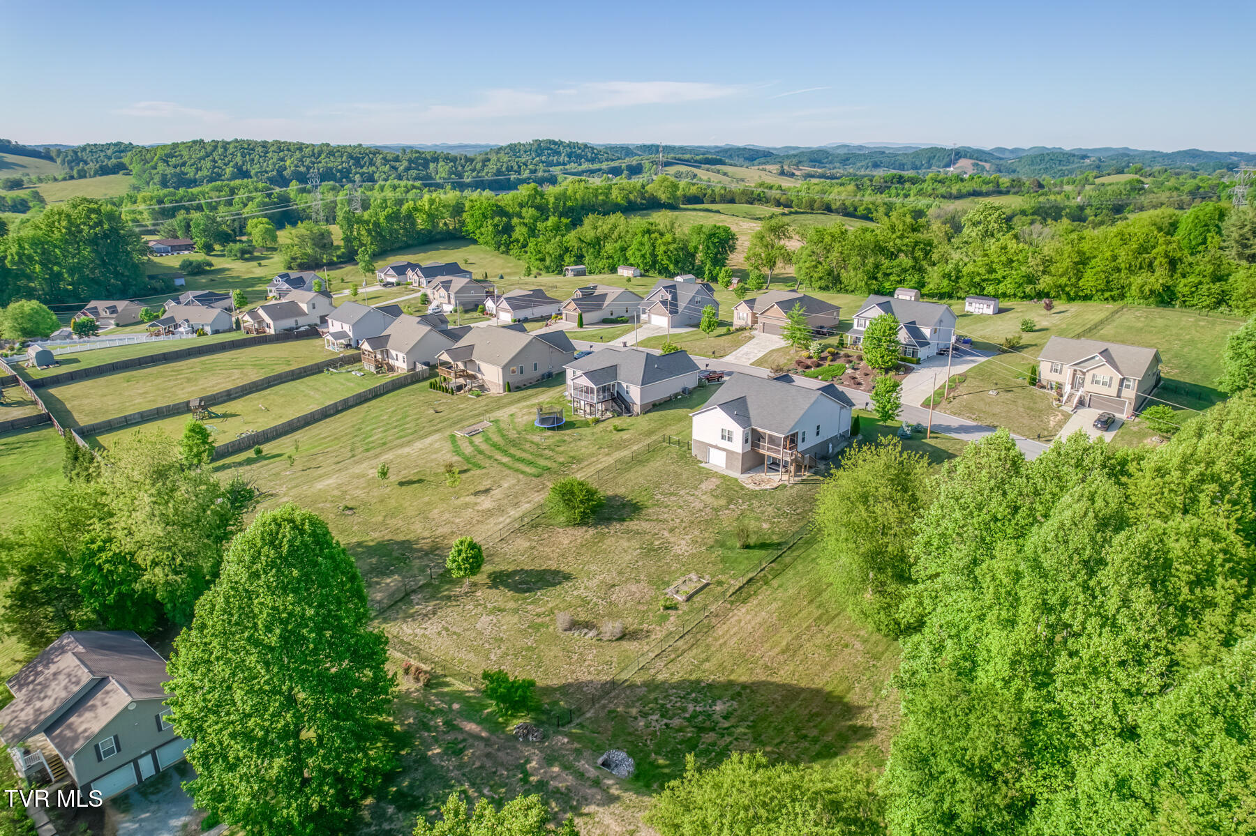 350-356 Poplar Ridge Road Piney Flats, TN 37686 - Photo 59 of 101 356 Poplar Ridge Rd - Main-58