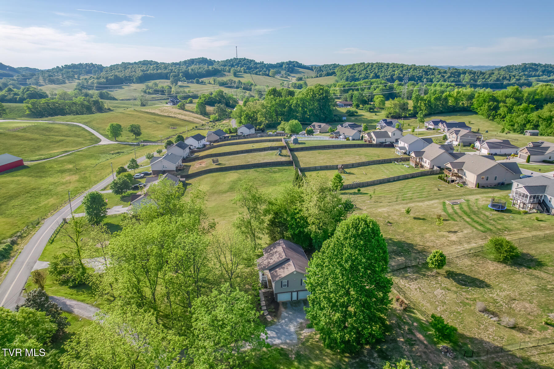 350-356 Poplar Ridge Road Piney Flats, TN 37686 - Photo 60 of 101 356 Poplar Ridge Rd - Main-59
