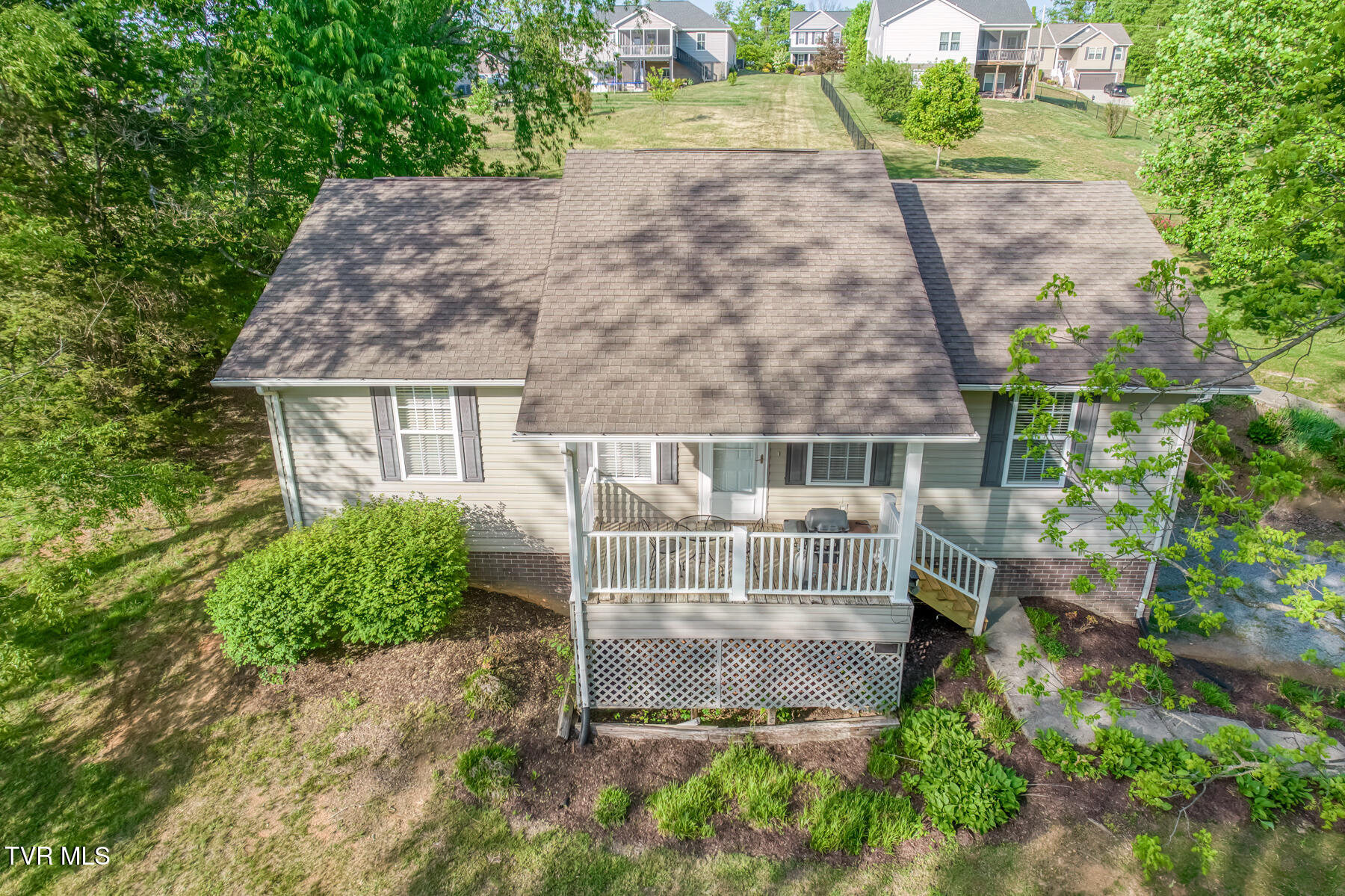 350-356 Poplar Ridge Road Piney Flats, TN 37686 - Photo 63 of 101 356 Poplar Ridge Rd - Rental-3