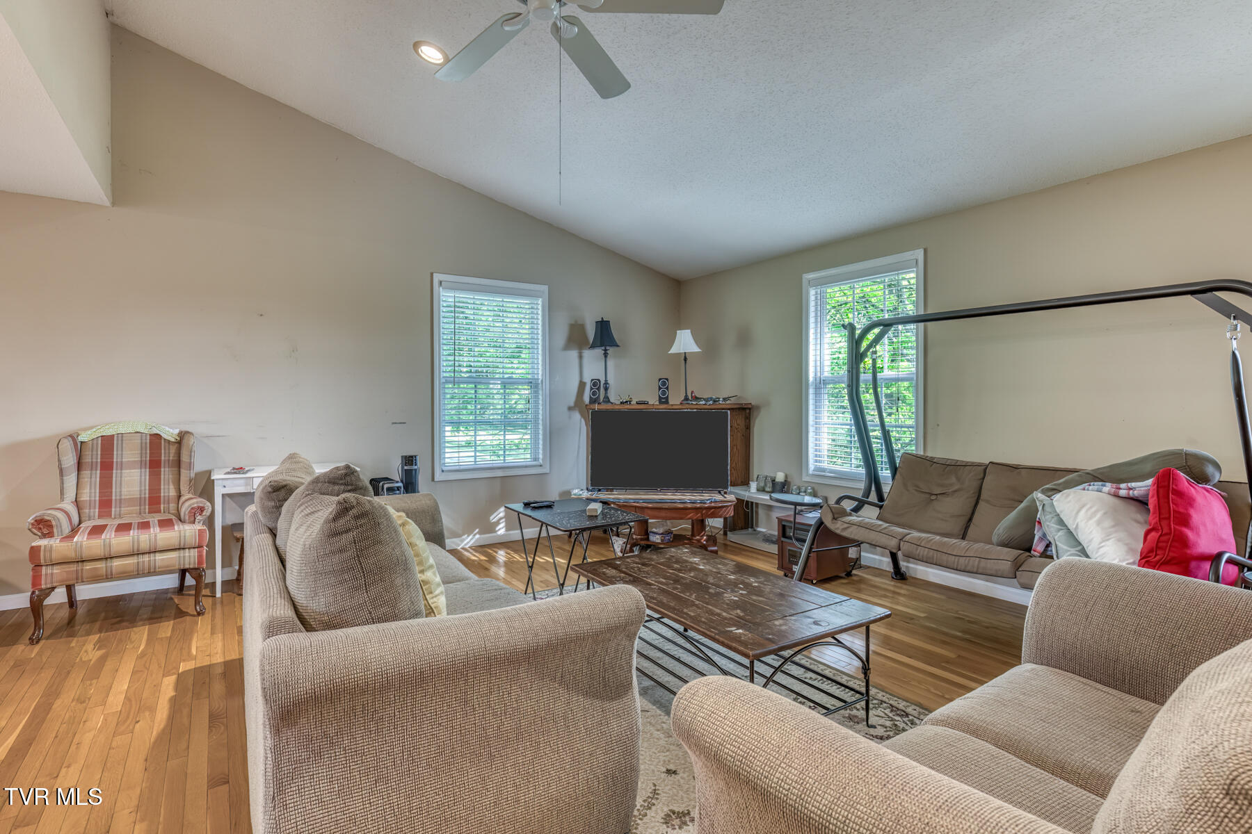 350-356 Poplar Ridge Road Piney Flats, TN 37686 - Photo 69 of 101 356 Poplar Ridge Rd - Rental-9