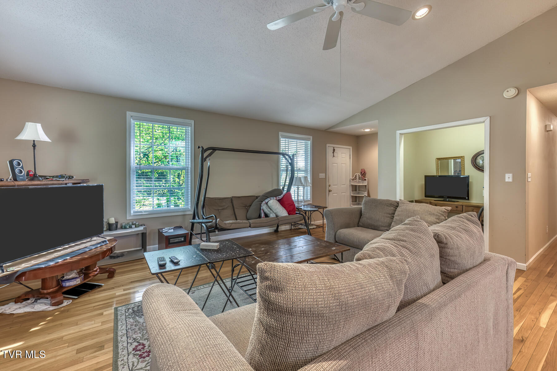 350-356 Poplar Ridge Road Piney Flats, TN 37686 - Photo 70 of 101 356 Poplar Ridge Rd - Rental-10