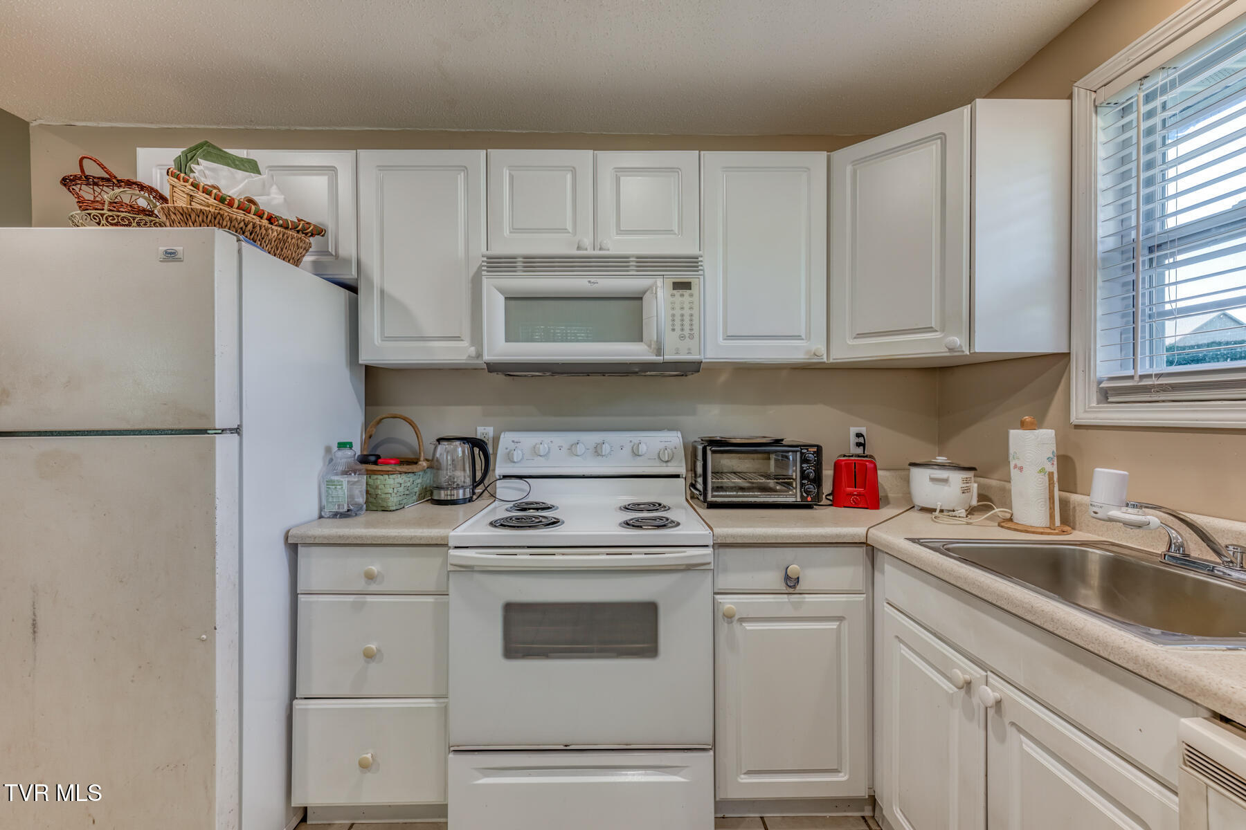350-356 Poplar Ridge Road Piney Flats, TN 37686 - Photo 74 of 101 356 Poplar Ridge Rd - Rental-14
