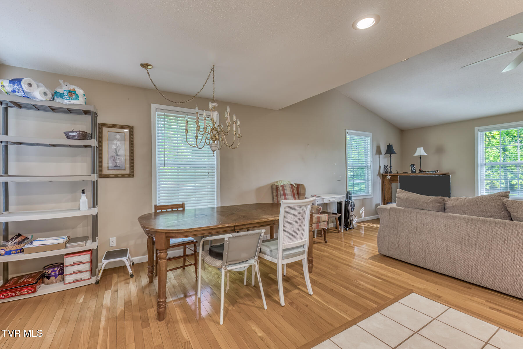 350-356 Poplar Ridge Road Piney Flats, TN 37686 - Photo 76 of 101 356 Poplar Ridge Rd - Rental-16