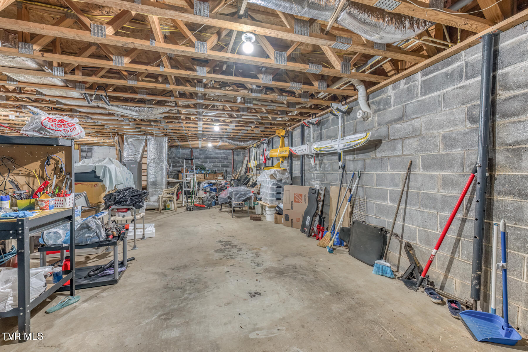 350-356 Poplar Ridge Road Piney Flats, TN 37686 - Photo 86 of 101 356 Poplar Ridge Rd - Rental-27
