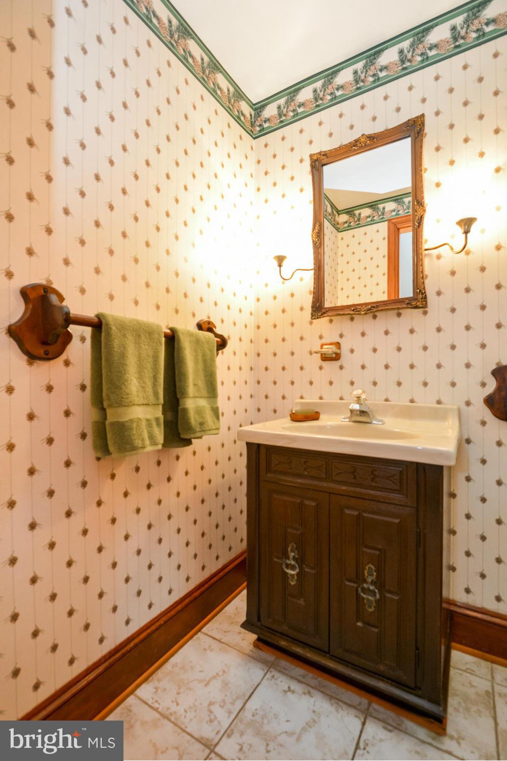 1512 Duvall Road Annapolis, MD 21409 - Photo 15 of 30 Half Bath
