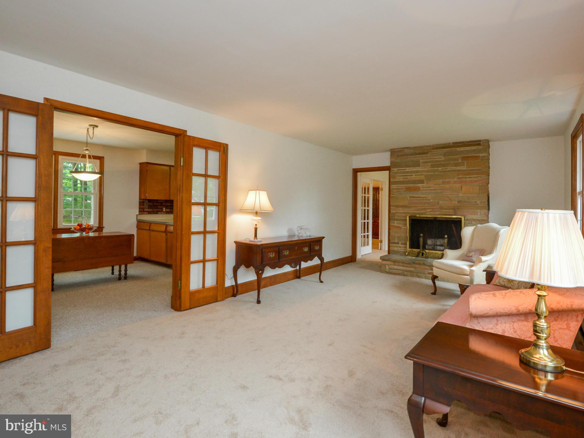 1512 Duvall Road Annapolis, MD 21409 - Photo 3 of 30 Living Room