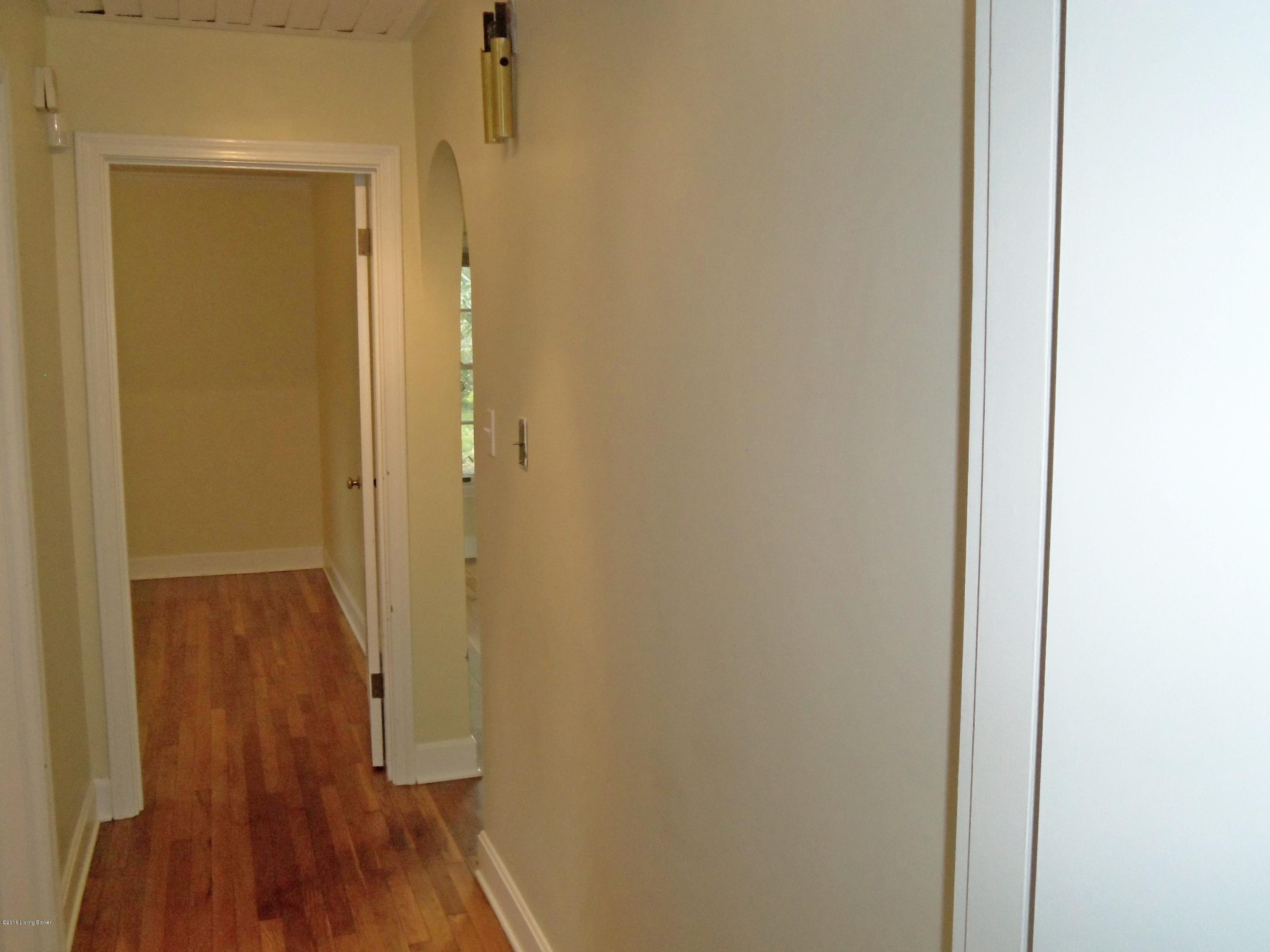 73 Callabell Road Louisville, KY 40206 - Photo 57 of 57 100_2395