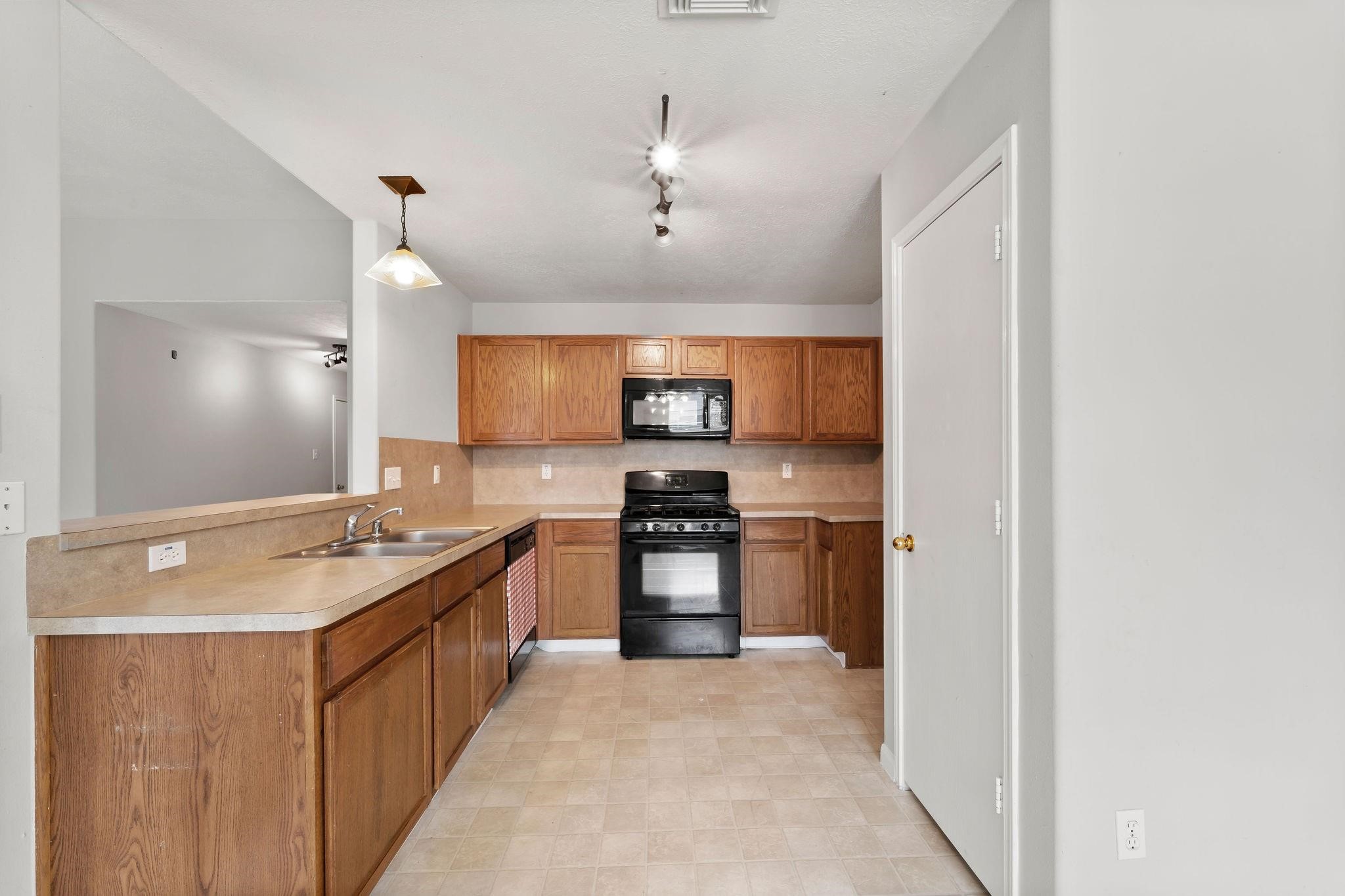 2530 Fox River Lane Spring, TX 77386 - Photo 20 of 38