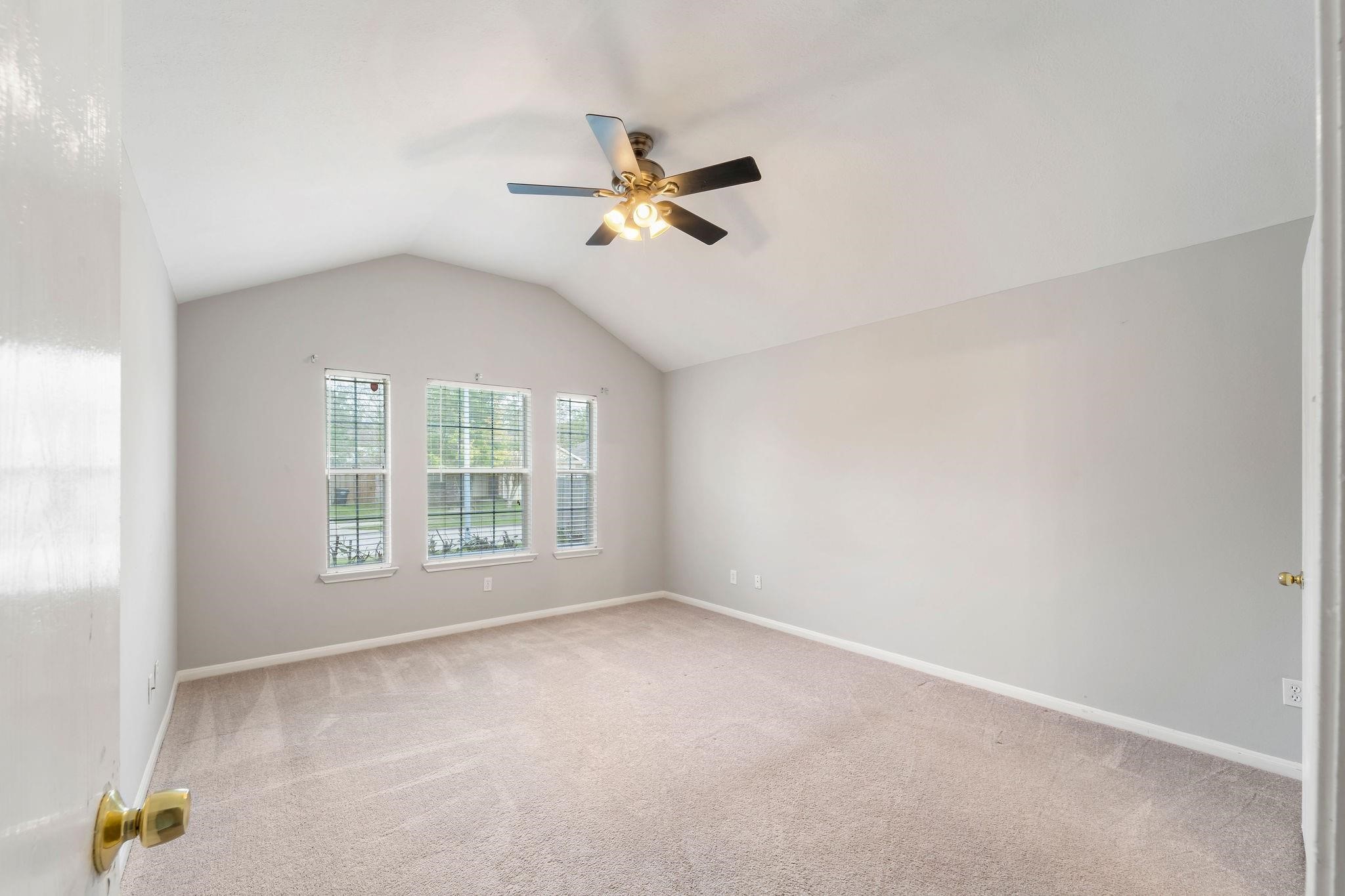 2530 Fox River Lane Spring, TX 77386 - Photo 7 of 38