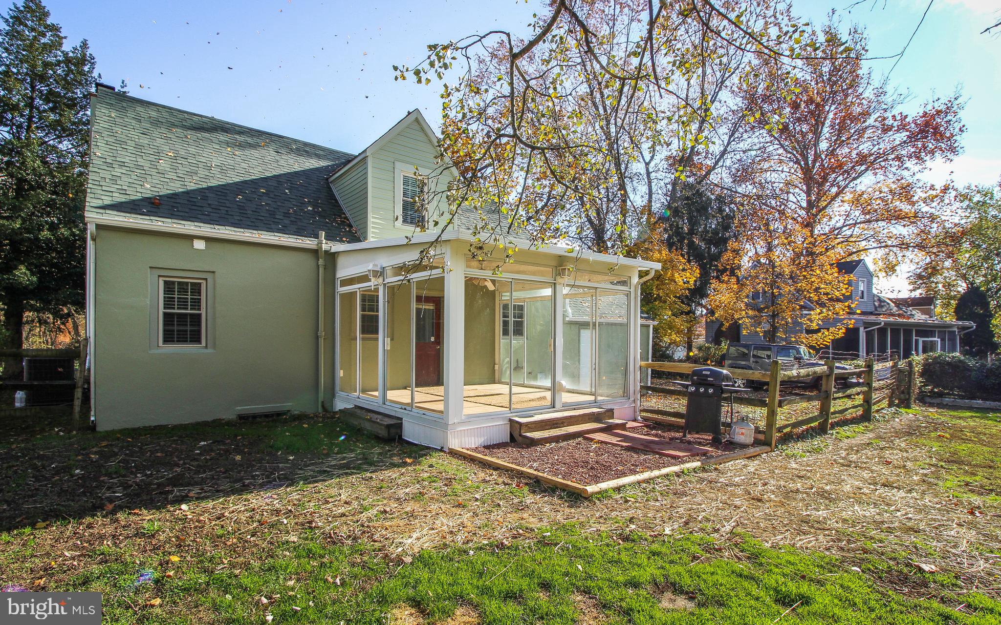 626 Meetinghouse Road Boothwyn, PA 19061 - Photo 8 of 37 Gallery Image 8