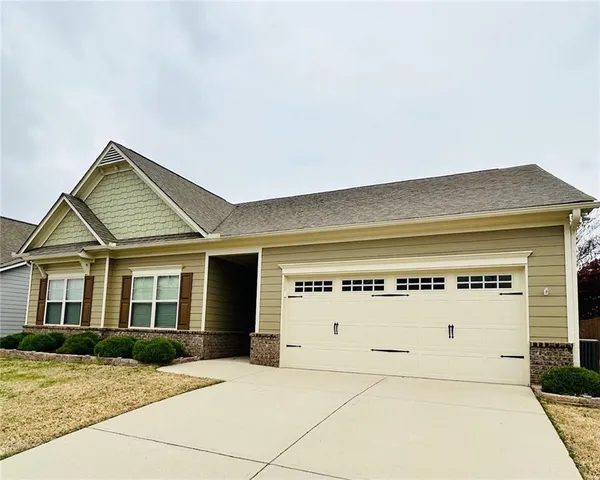 $2,600 | 4518 Hidden Creek Drive, Gainesville, GA 30504
