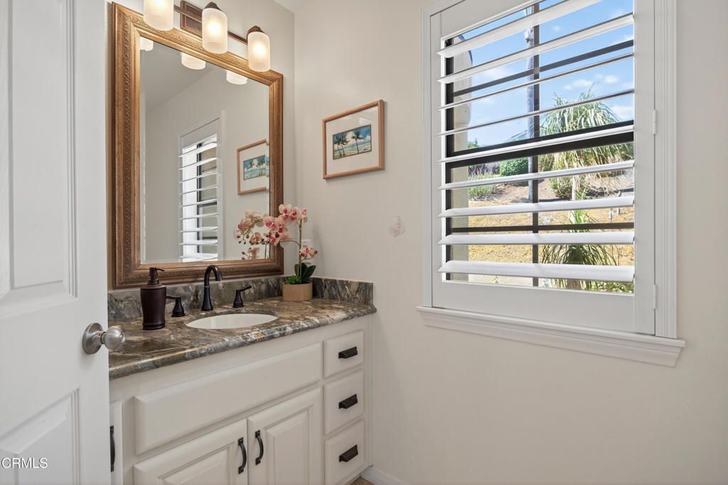 535 Ridgecrest Drive Santa Paula, CA 93060 - Photo 27 of 73