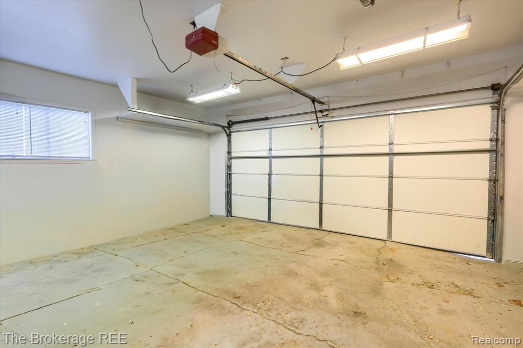 9050 East Bristol Road Davison, MI 48423 - Photo 59 of 83 Gallery Image 59