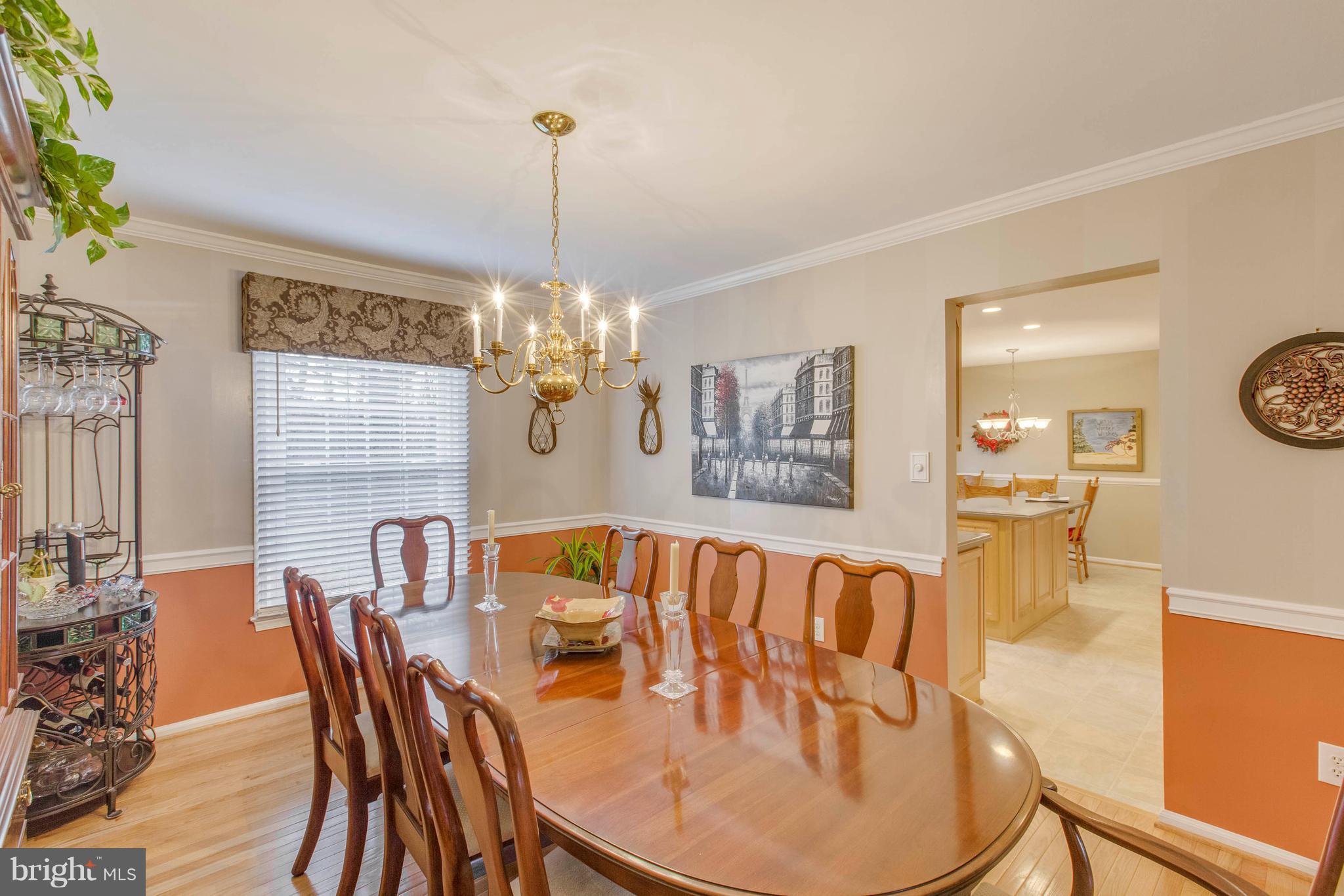 145 Peyton Road Sterling, VA 20165 - Photo 12 of 54 Dining room