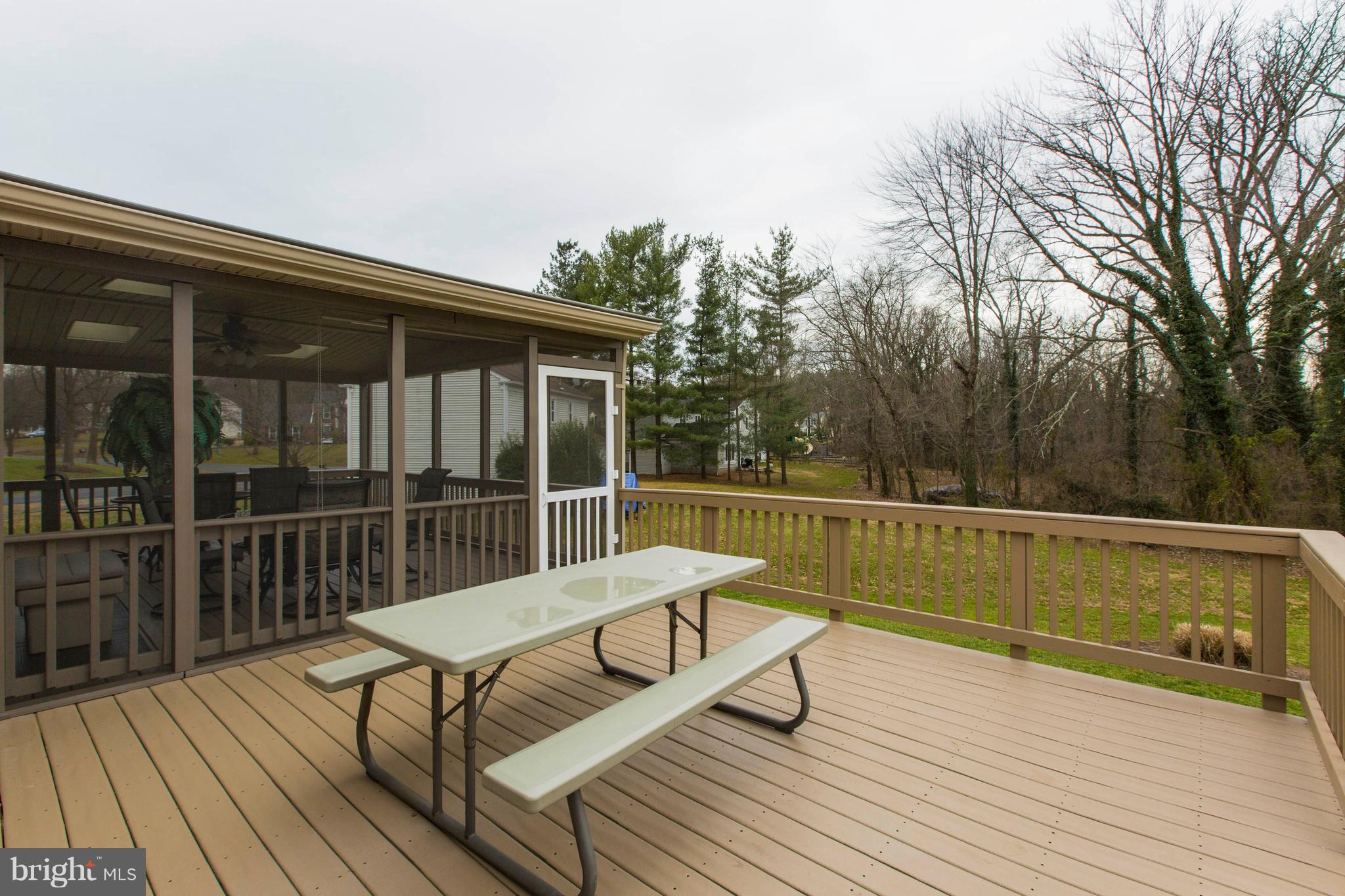 145 Peyton Road Sterling, VA 20165 - Photo 49 of 54 Deck