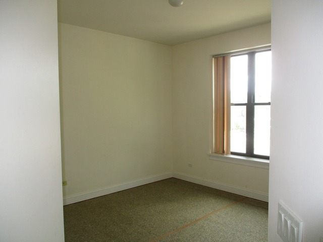 3300 West Irving Park Road, Unit D2 Chicago, IL 60618 - Photo 11 of 14