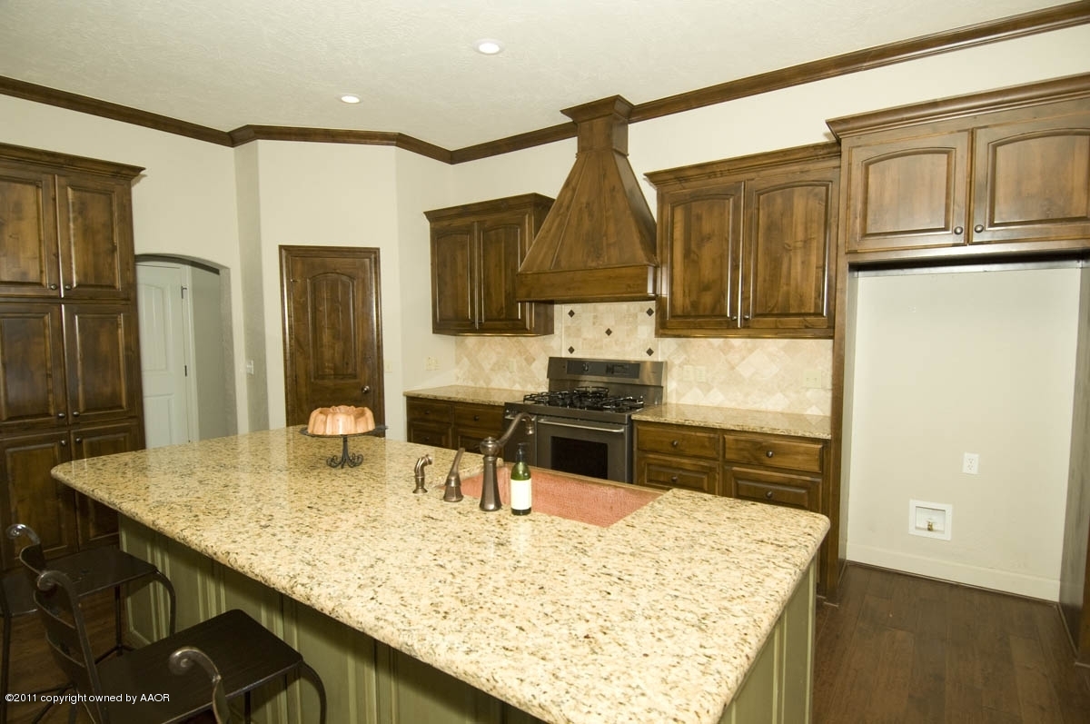 11313 Collin Wade Road Amarillo, TX 79124 - Photo 8 of 40 kitchen view 1