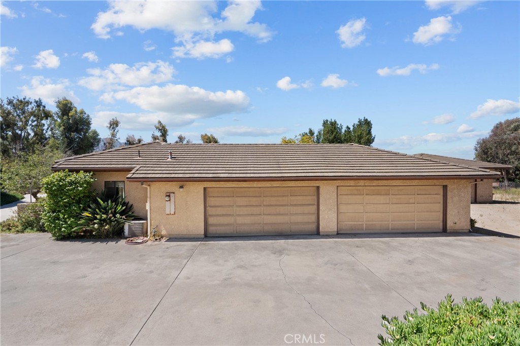 2425 Duval Road Camarillo, CA 93012 - Photo 44 of 45