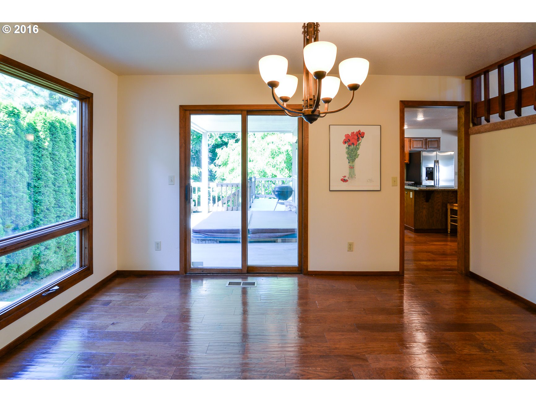 7653 Southwest 195th Place Beaverton, OR 97007 - Photo 6 of 32 Gallery Image 6