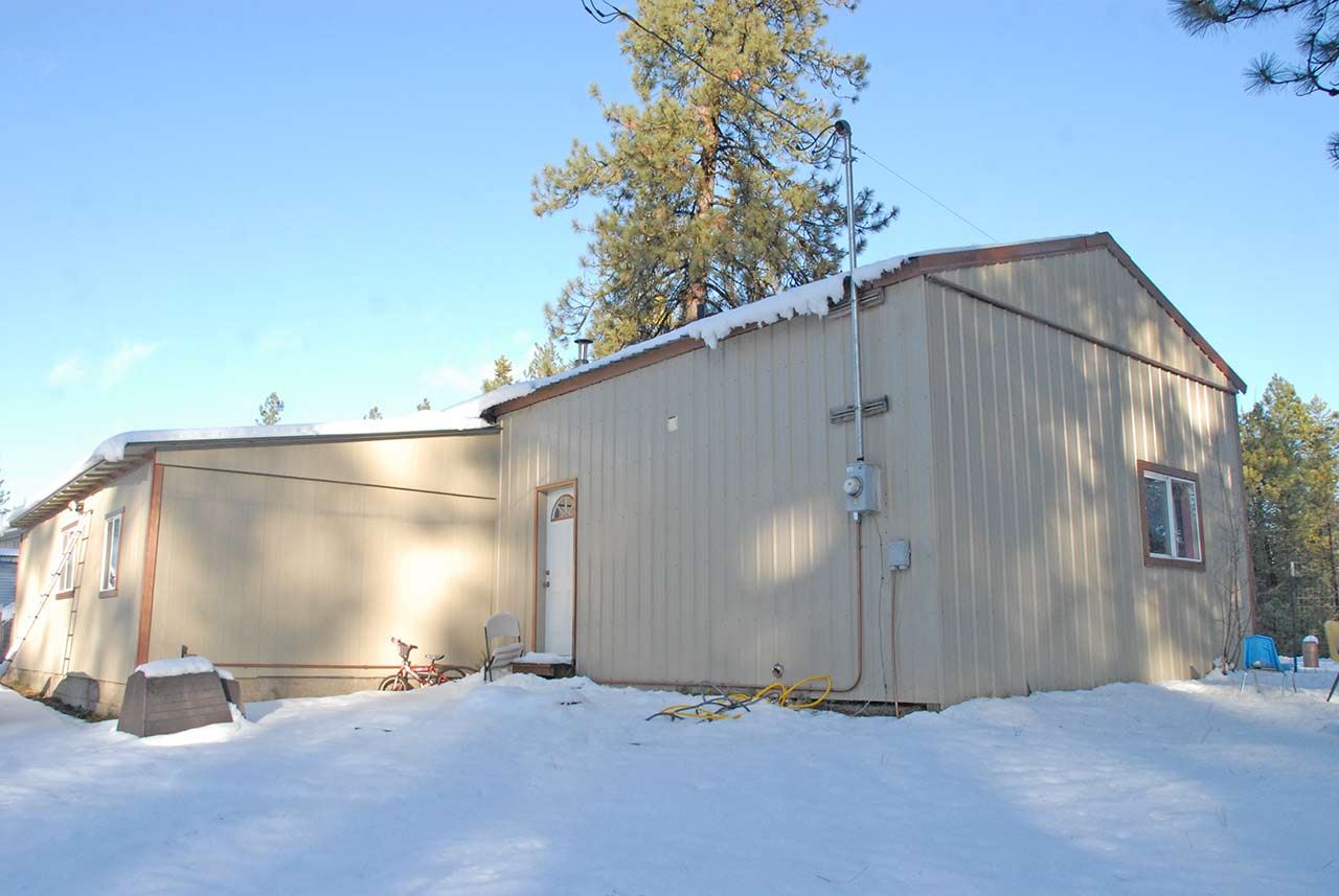 3955 Gardenspot Road Loon Lake, WA 99148 - Photo 1 of 20 Gallery Image 1