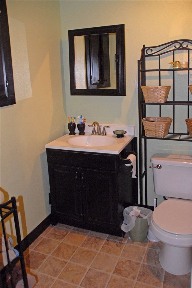 3955 Gardenspot Road Loon Lake, WA 99148 - Photo 14 of 20 Gallery Image 14