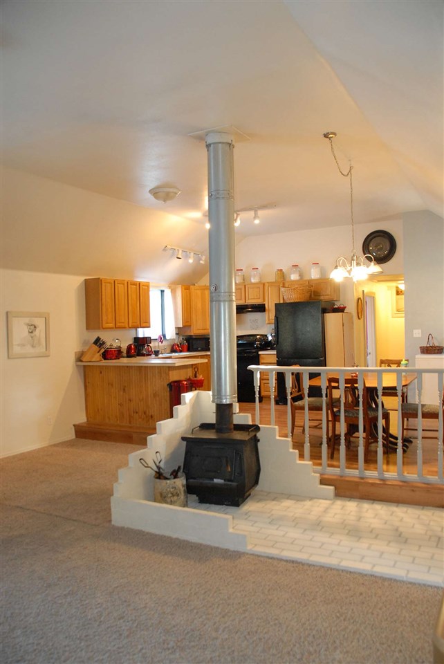 3955 Gardenspot Road Loon Lake, WA 99148 - Photo 9 of 20 Gallery Image 9