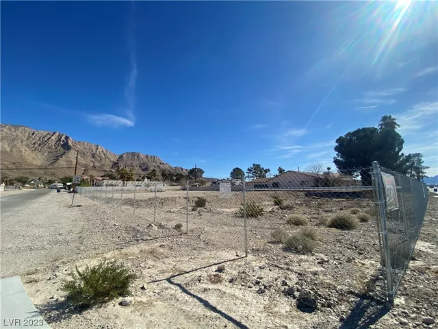 $245,000 | 650 North Hollywood Boulevard, Las Vegas, NV 89110
