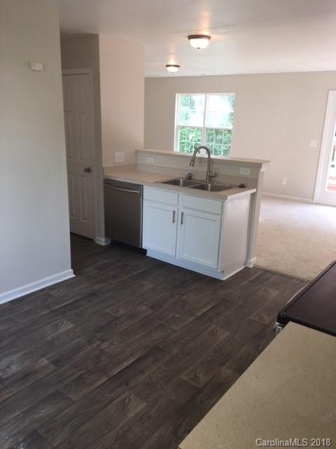 3433 Nevin Brook Road Charlotte, NC 28269 - Photo 12 of 16 Gallery Image 12