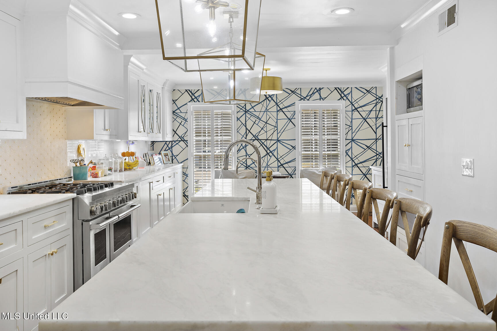 1708 Sheffield Drive Jackson, MS 39211 - Photo 5 of 22 1708 Sheffield-14