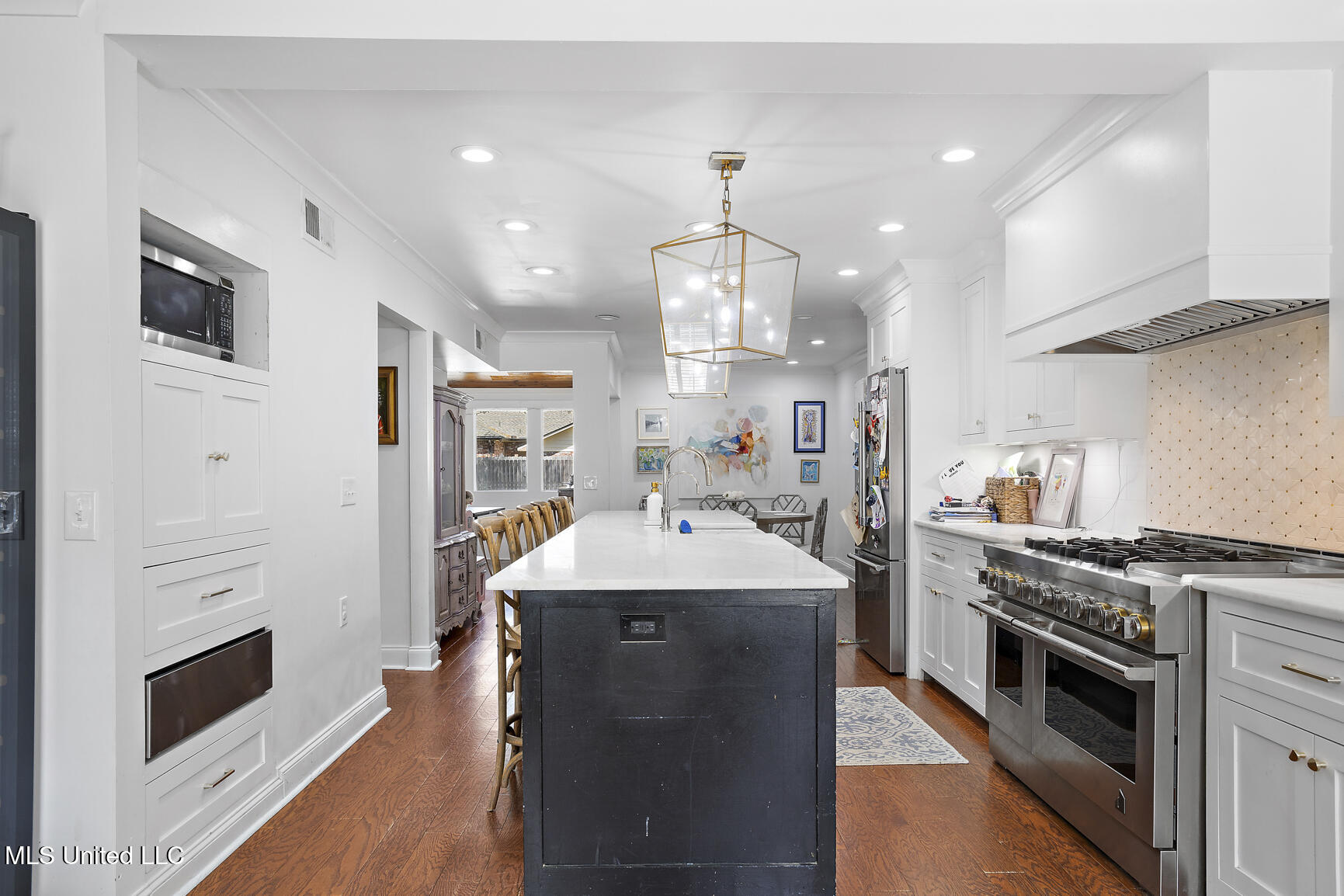 1708 Sheffield Drive Jackson, MS 39211 - Photo 6 of 22 1708 Sheffield-3