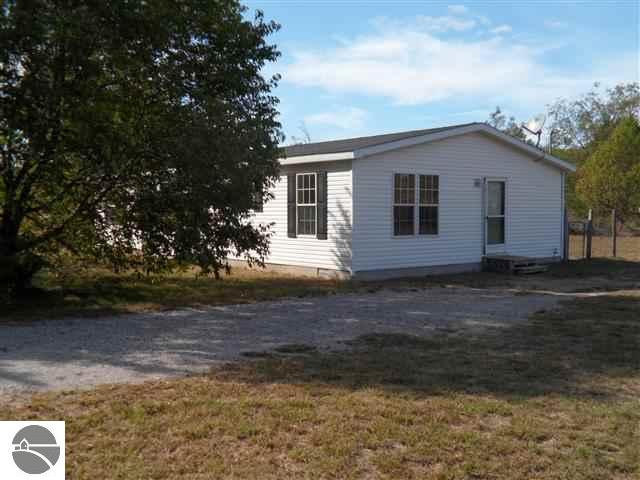 2991 Voice Road Kingsley, MI 49649 - Photo 2 of 25 1740007-1.JPG