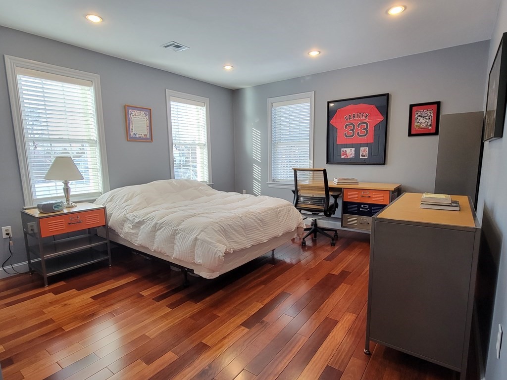 5 Sterling Way Ashland, MA 01721 - Photo 33 of 39 Gallery Image 33