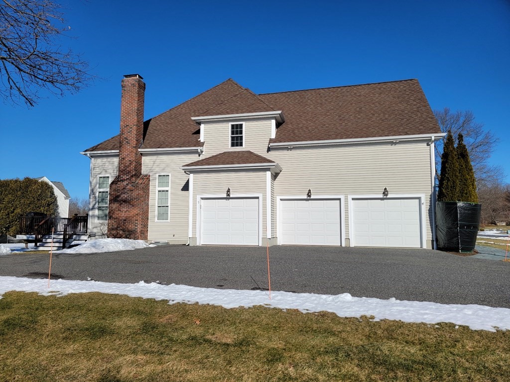5 Sterling Way Ashland, MA 01721 - Photo 4 of 39 Gallery Image 4