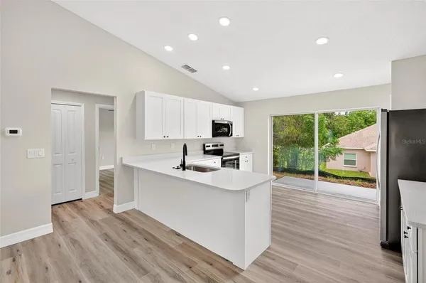 $2,400 | 2961 East Brigadoon Court, Hernando, FL 34442