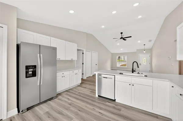 $2,400 | 2961 East Brigadoon Court, Hernando, FL 34442