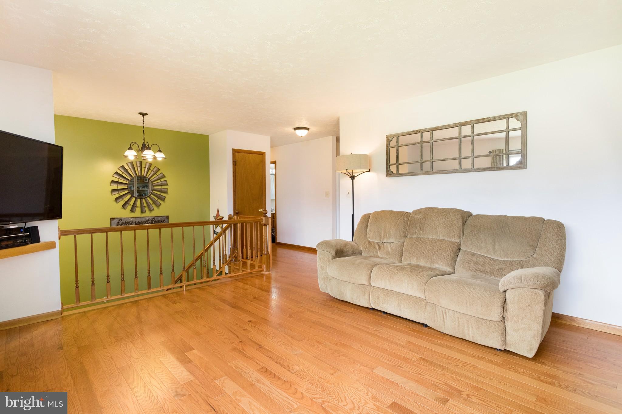 BEAUTIFUL HARDWOOD FLOORS