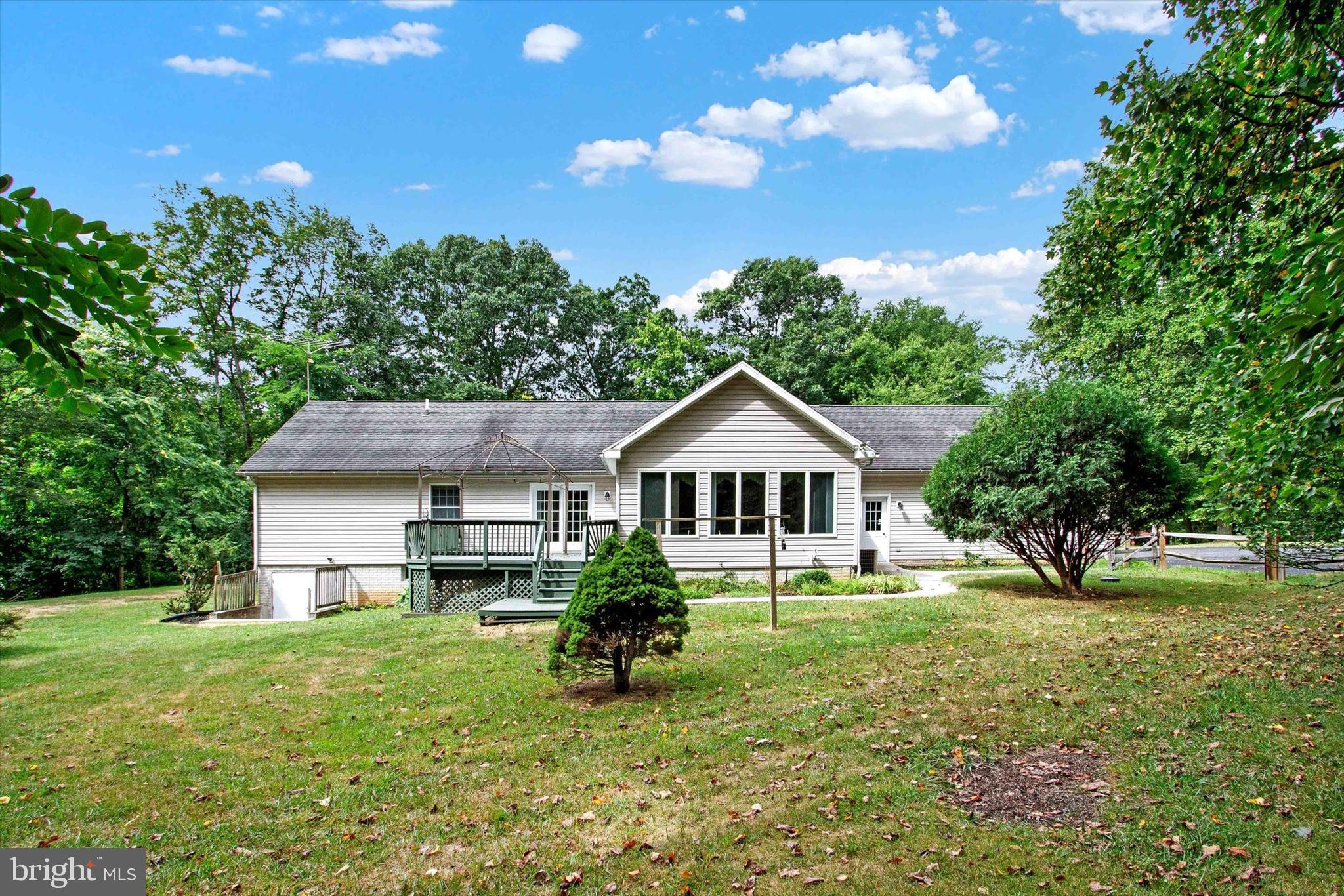 2 Marlene Trail Fairfield, PA 17320 - Photo 2 of 35