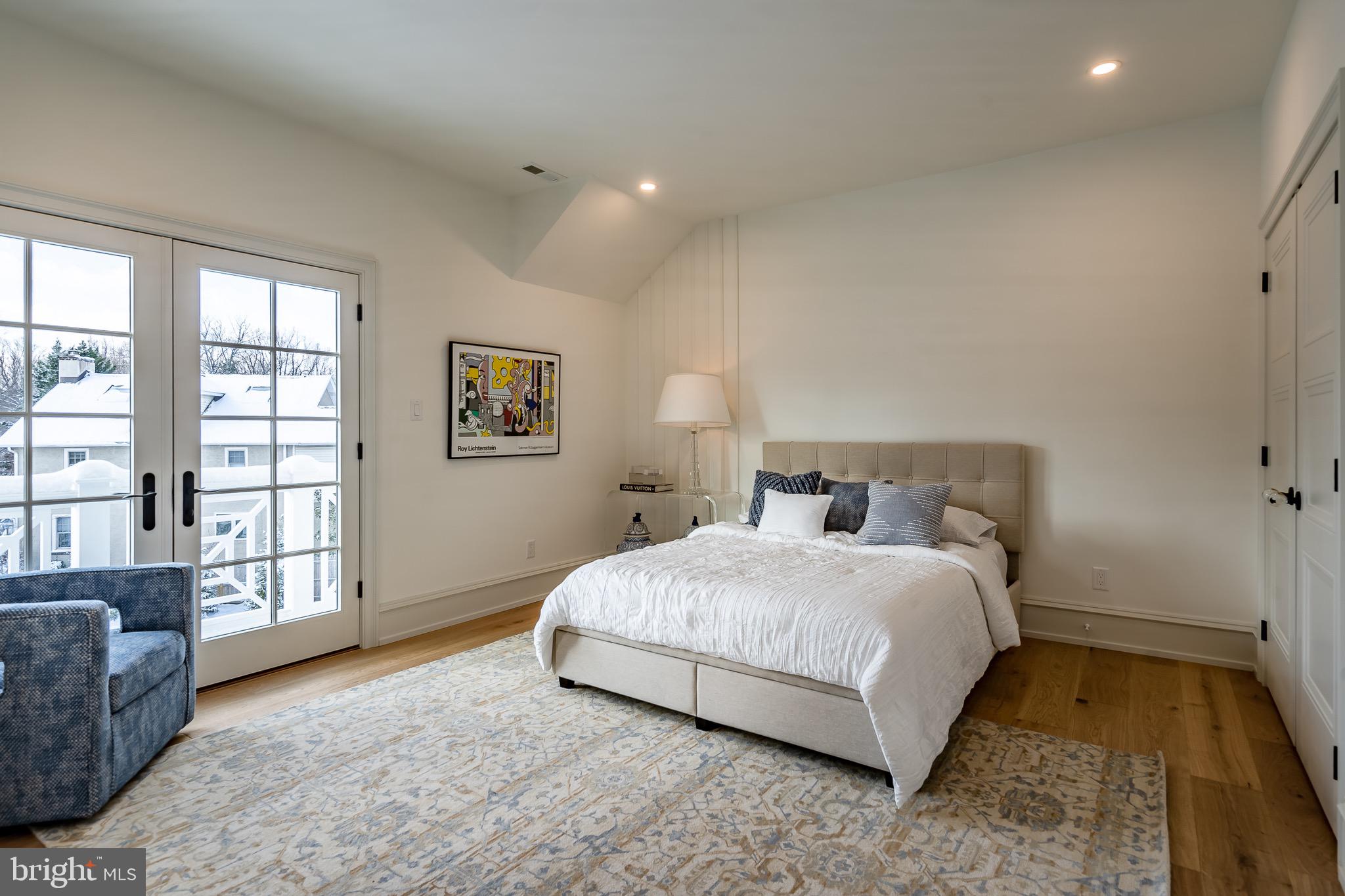 427 Maplewood Avenue Wayne, PA 19087 - Photo 20 of 27 En Suite Bedroom