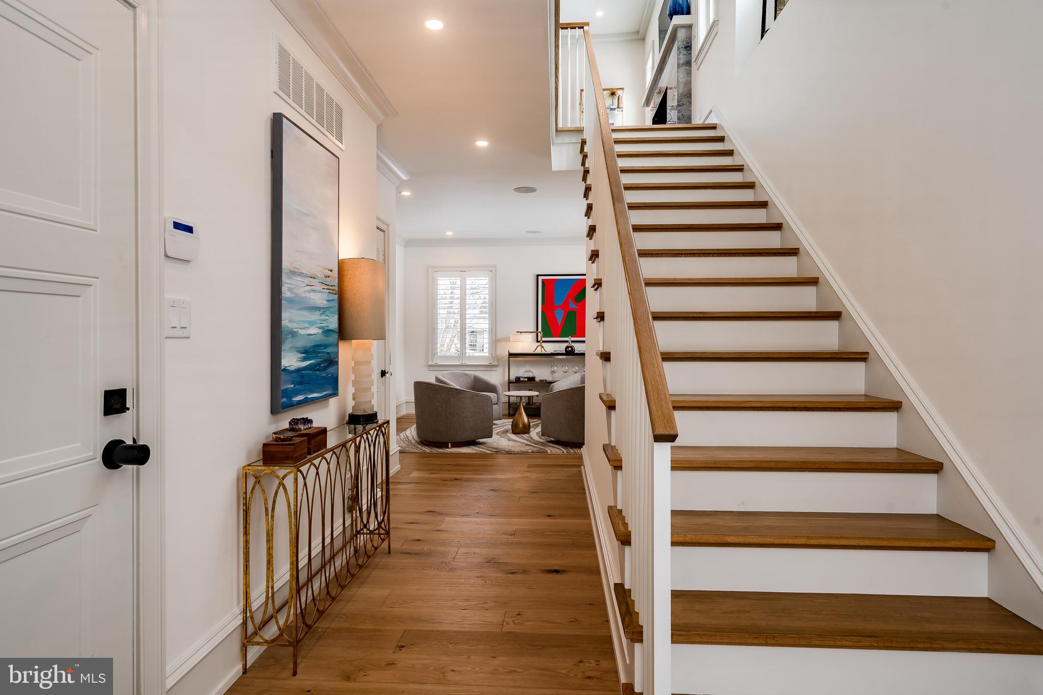 427 Maplewood Avenue Wayne, PA 19087 - Photo 2 of 27 Main Level Hall