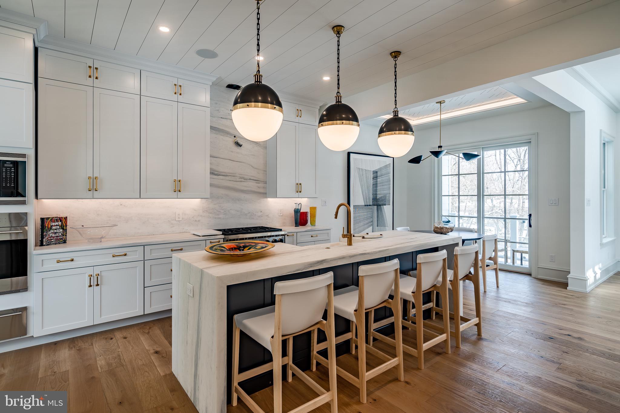 427 Maplewood Avenue Wayne, PA 19087 - Photo 9 of 27 Sprawling Gourmet Kitchen