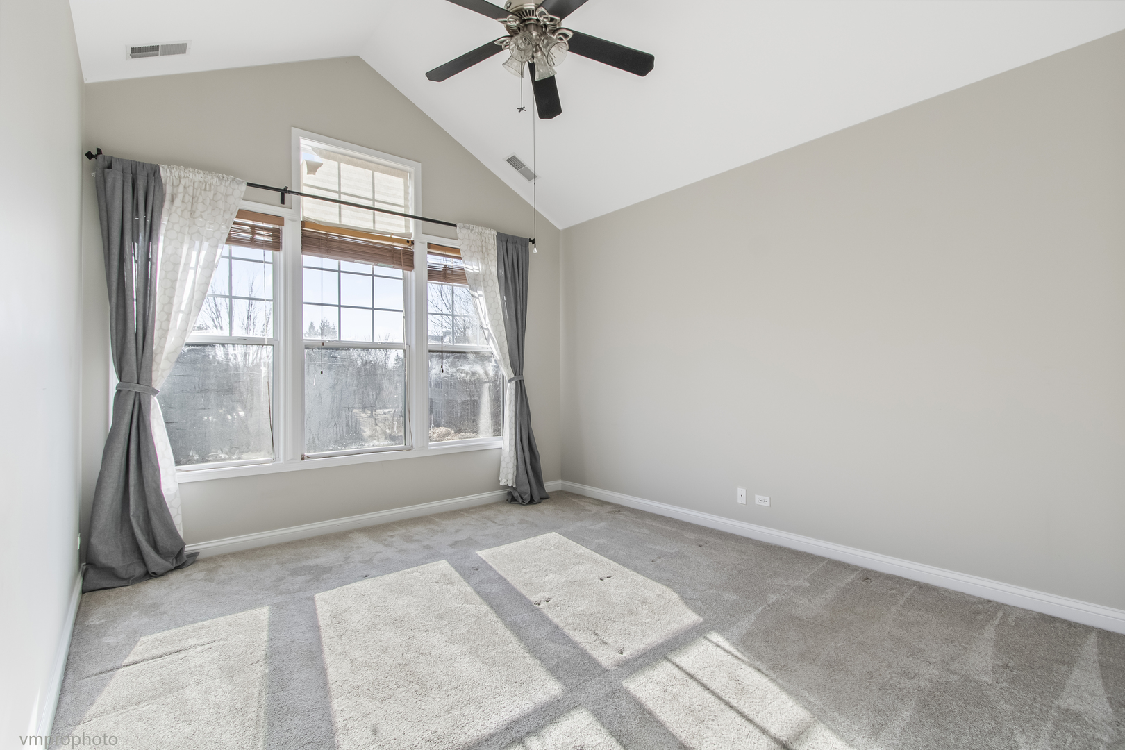 360 Promontory Lane, Unit D Wauconda, IL 60084 - Photo 14 of 34