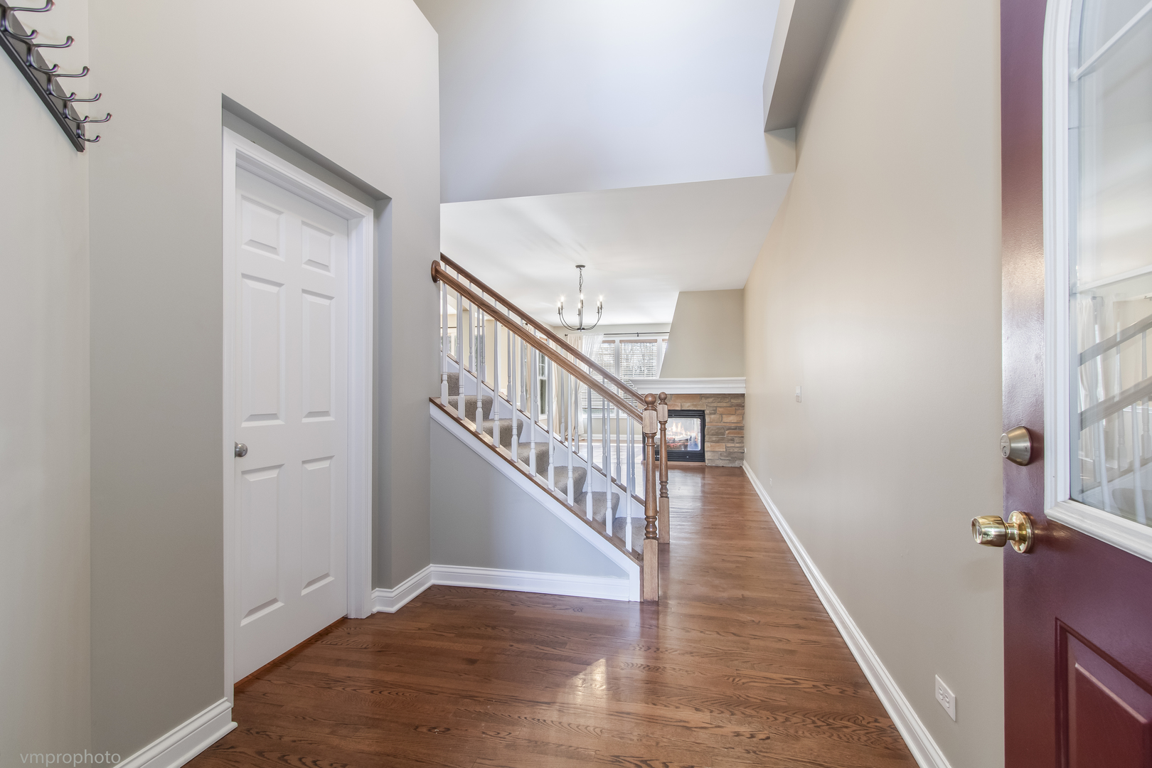 360 Promontory Lane, Unit D Wauconda, IL 60084 - Photo 5 of 34