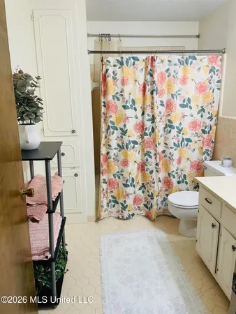 $350,000 | 6165 Highway 4, Senatobia, MS 38668