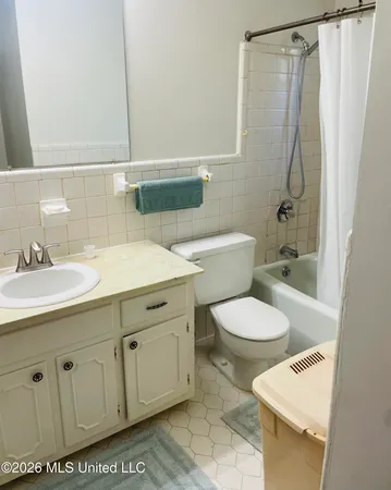 $350,000 | 6165 Highway 4, Senatobia, MS 38668